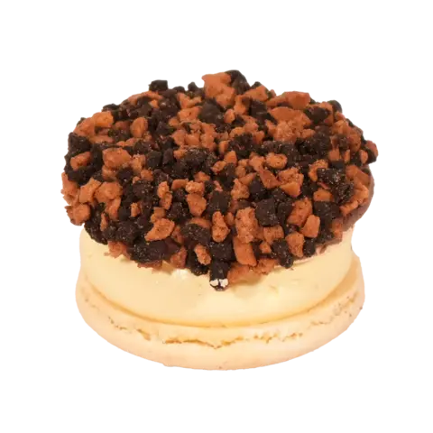 Chocolate Crunch Macaron